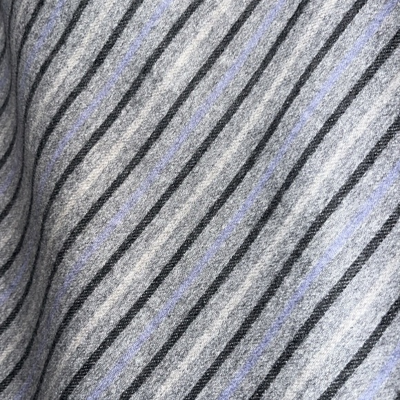 Loft Grey lined wool skirt - Picture 2 of 4